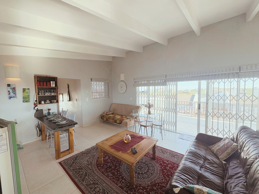 4 Bedroom Property for Sale in Yzerfontein Western Cape